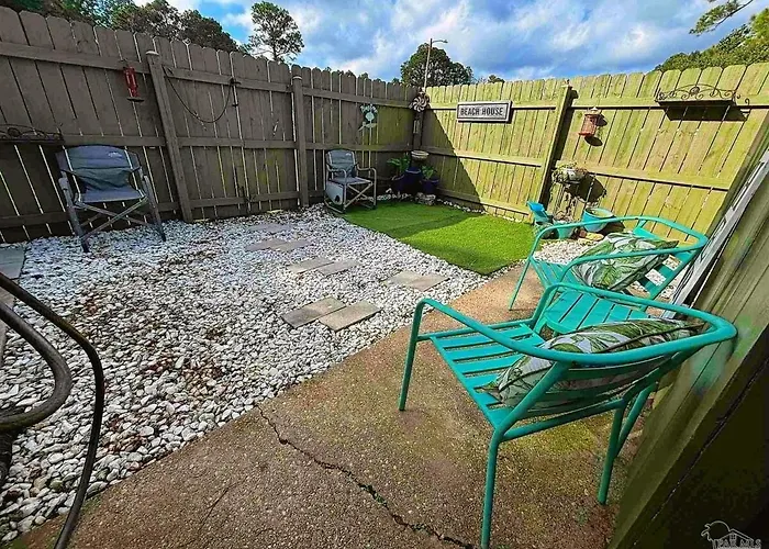 2 Bedroom Ocean Retreat Nas Gulf Shores Holiday home Pensacola