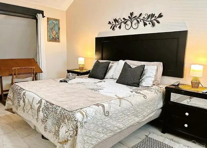 2 Bedroom Ocean Retreat Nas Gulf Shores Holiday home